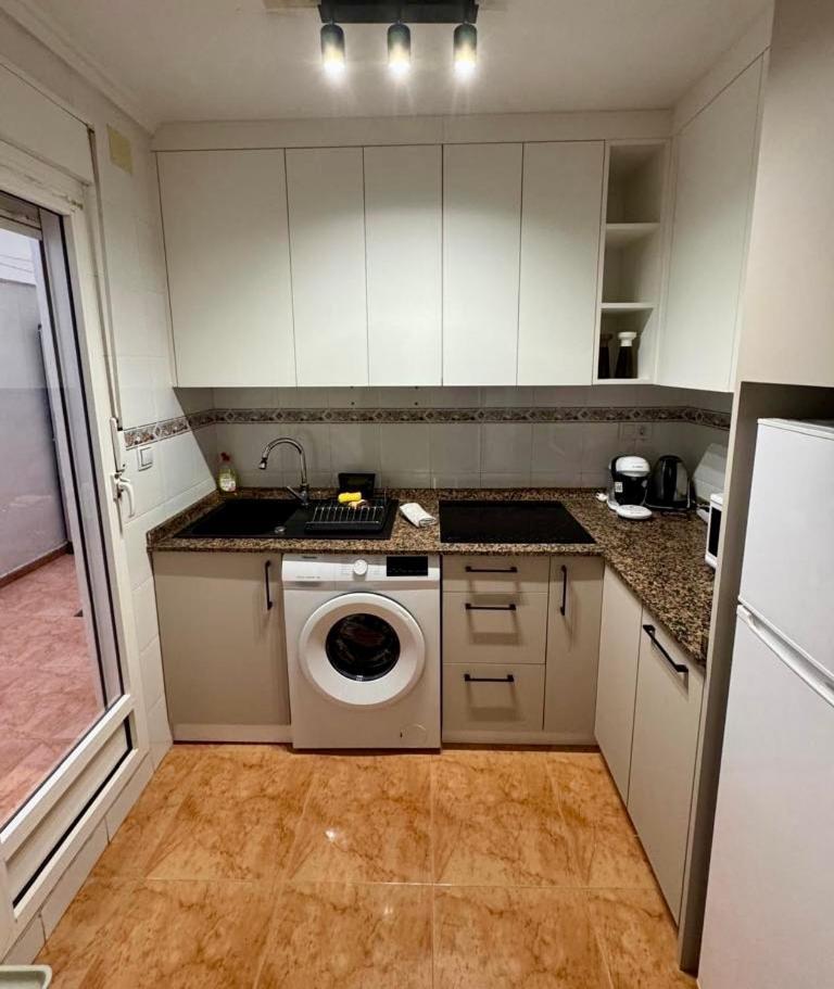 Apartamento Playa Del Cura Торевиеха Екстериор снимка